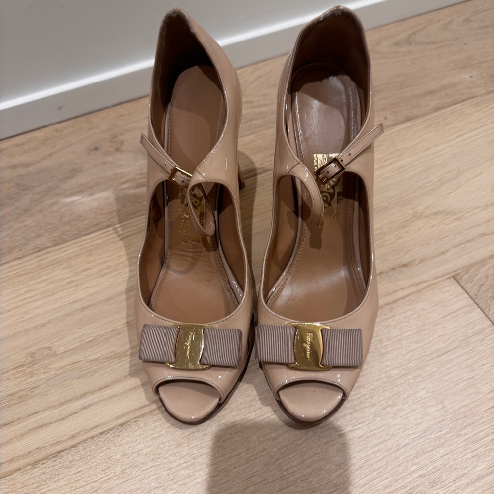 Authentic Salvatore Ferragamo Nude Peep-Toe Heels